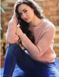 Elite escort service in Breach Candy for home and hotel visits